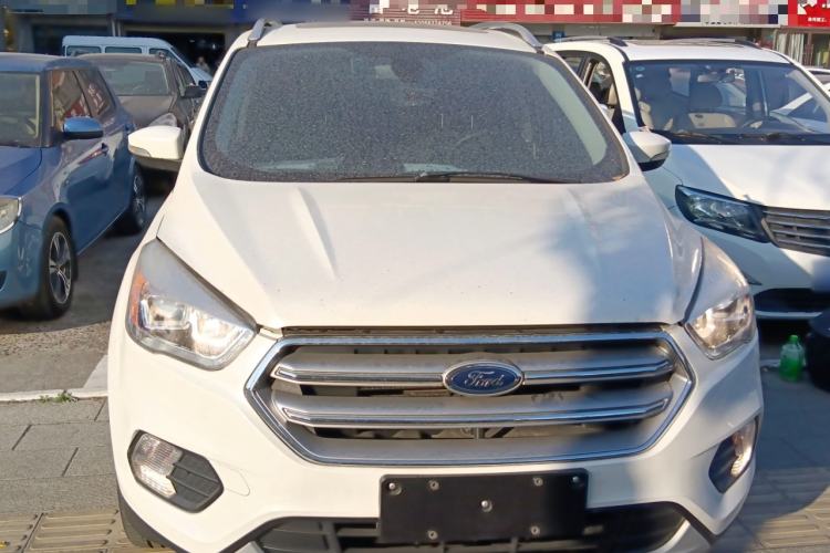 Used Ford Kuga 2018 EcoBoost 180 Two-Wheel-Drive Platinum Edition