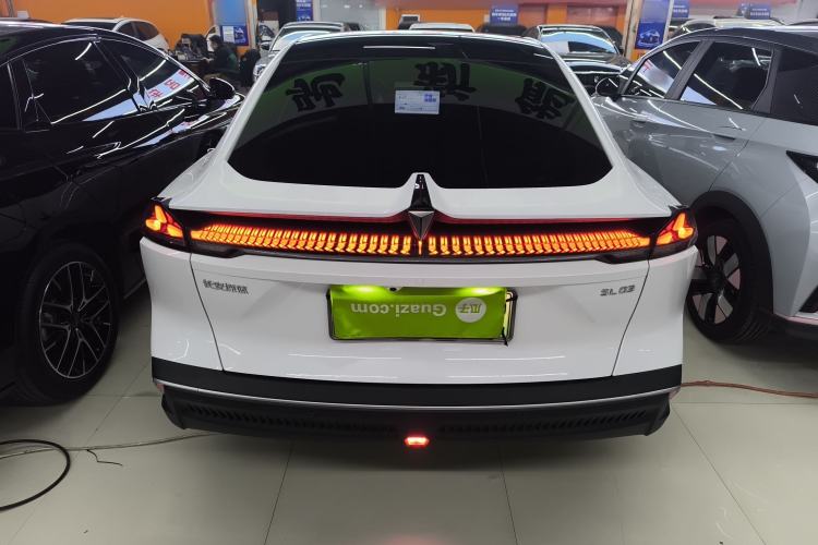 Used  SL03 2023 200Max Range-Extended Version
