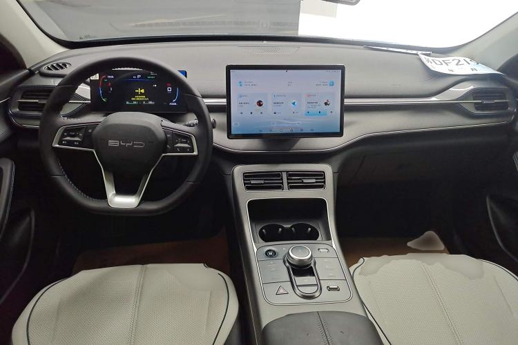 Used BYD Destroyer 05 2024 HONOR Edition DM-i 55KM Luxury Model
