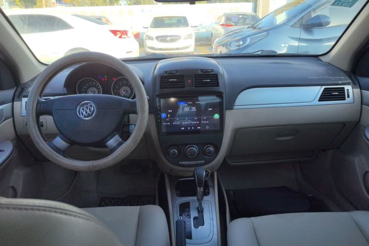 Used Buick Excelle 2013 1.5L Automatic Classic Model
