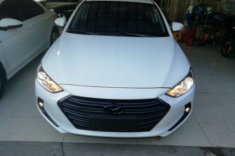 Used Hyundai Elantra 2016 1.6L Automatic ZhiXuan – Elite Version
