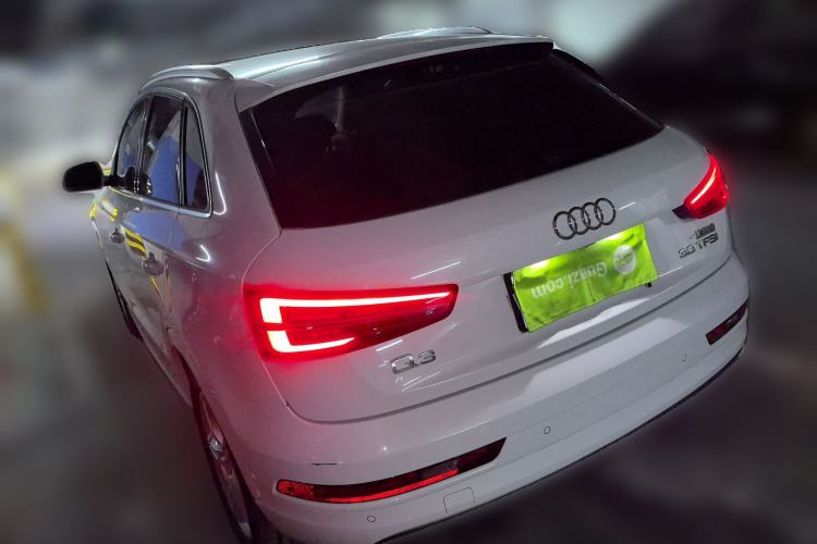 Used Audi Q3 2017 30 TFSI Fashion Model
