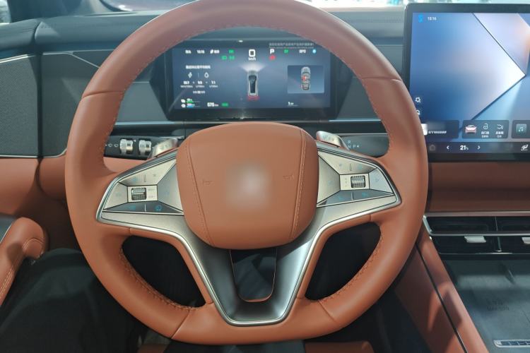 Used BYD Tang L 2025 DM 175KM Drone Player Edition
