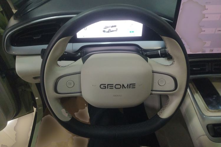 Used  Geome 2025 UP 410km Exploration+ Edition
