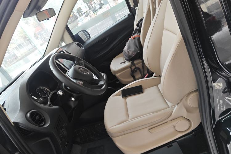 Used Mercedes-Benz Vito 2018 2.0T Elite Version 7 Seats China VI Emission Standard