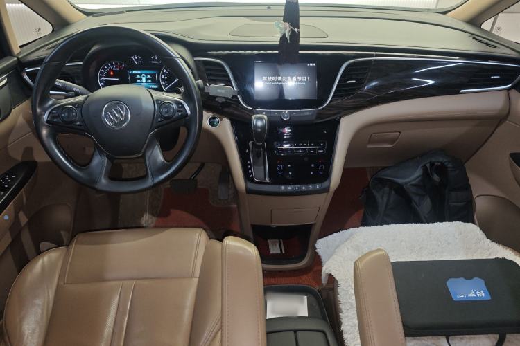 Used Buick GL8 2017 ES 28T Luxury Model China V Standard
