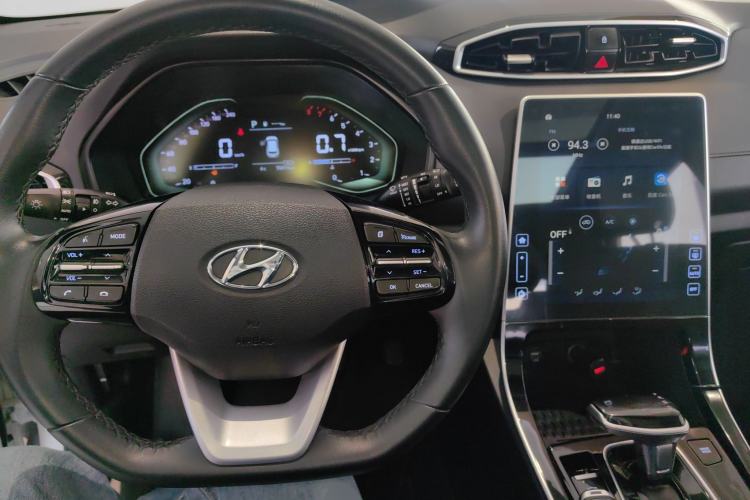 Used Hyundai ix25 2020 1.5L CVT GLS Smart Model
