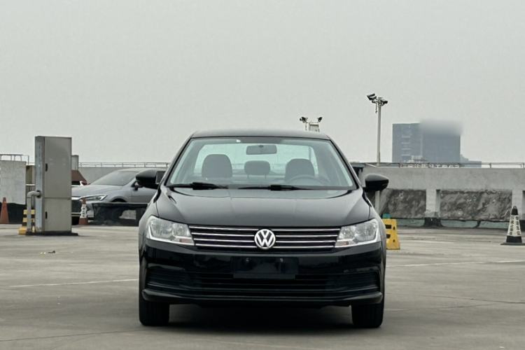 Used Volkswagen Lavida 2015 1.6L Automatic Fashion Edition
