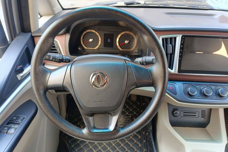 Used FORTHING Lingzhi 2019 M5L 1.6L 7-Seater Standard Model China VI