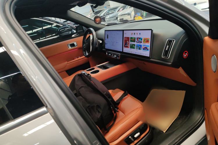 Used Li Auto L7 2023 Pro Model
