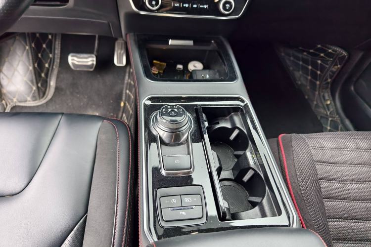 Used Ford Edge 2021 PLUS EcoBoost 245 Two-Wheel-Drive ST-Line 5-Seater
