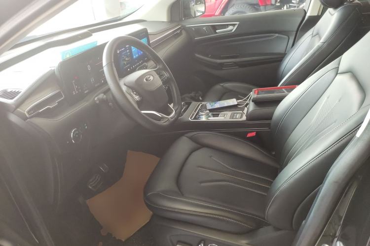 Used Ford Edge 2021 PLUS EcoBoost 245 Two-Wheel-Drive Titanium 7-Seater