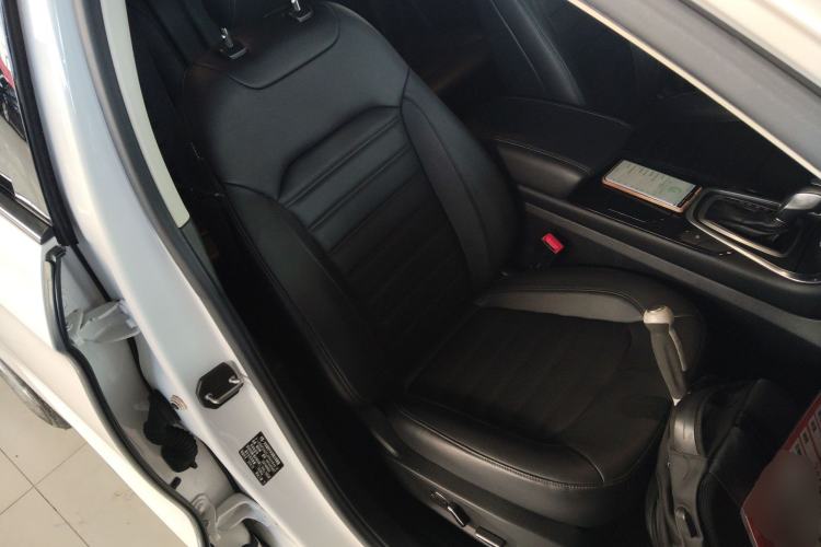 Used Ford Edge 2018 EcoBoost 245 Two-Wheel-Drive Titanium 7-Seater China V Standard