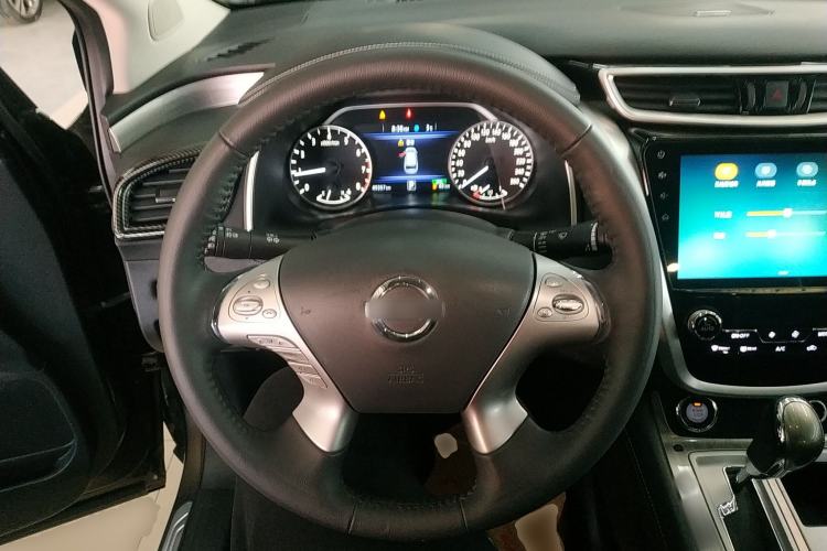 Used Nissan Murano 2019 2.5L XL Two-Wheel Drive Smart Connect Luxury Edition China VI Standard
