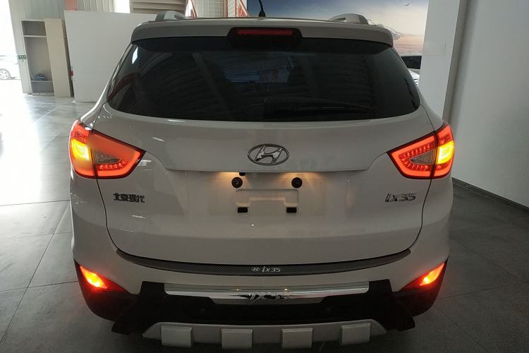 Used Hyundai ix35 2015 2.0L Automatic 2WD Smart Type China IV