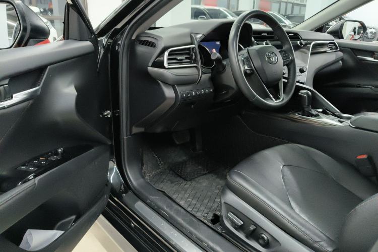 Used Toyota Camry 2019 Revised Version 2.5G Luxury Edition
