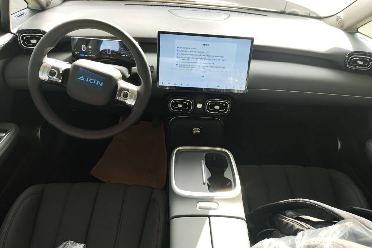 Used AION UT 2025 330 Star Edition
