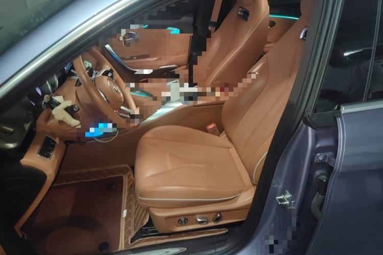 Used ORA Lightning Cat 2022 555 km Luxury Edition