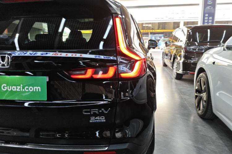 Used Honda CR-V 2023 240TURBO Two-Wheel Drive Deluxe Edition 7 Seats
