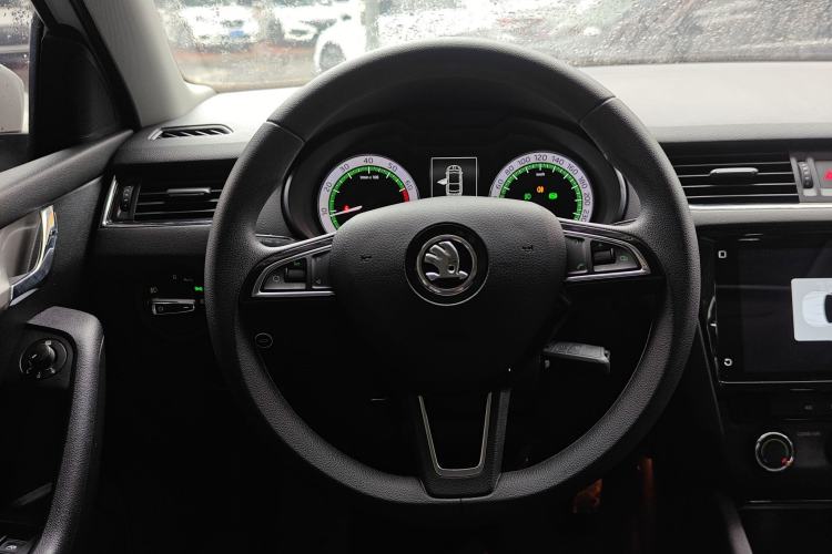 Used Skoda Octavia 2019 TSI230 DSG Luxury Edition