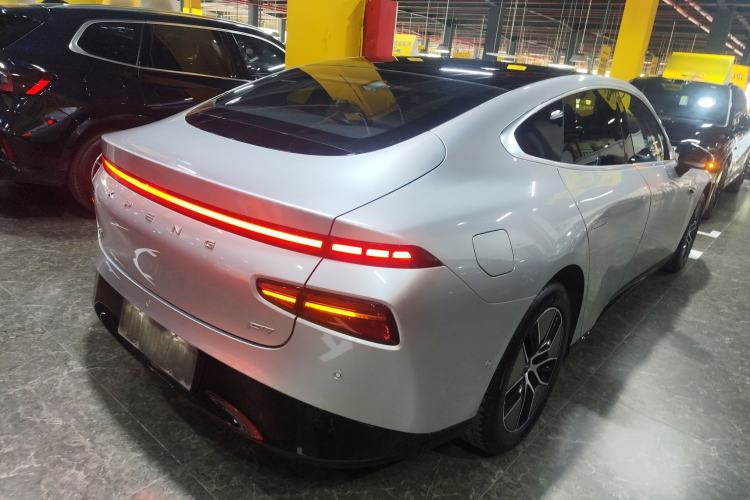 Used XPeng P7 2023 P7i 702 Pro