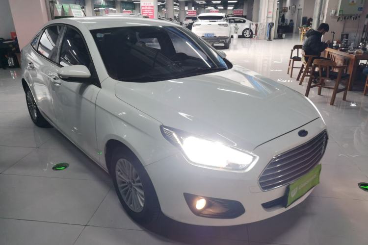 Used Ford Escort 2017 1.5L Manual Comfort Model
