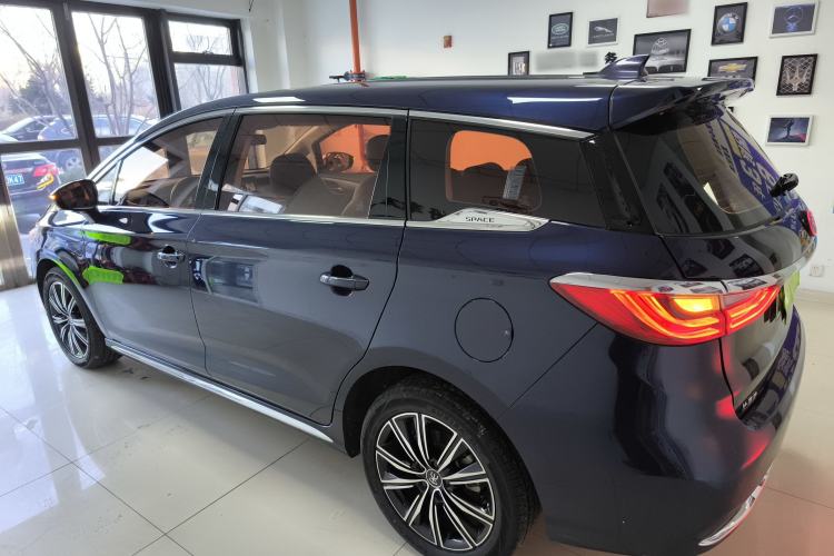 Used BYD Song MAX New Energy 2019 DM 1.5T Smart Connect Advanced 7-Seater China VI Standard
