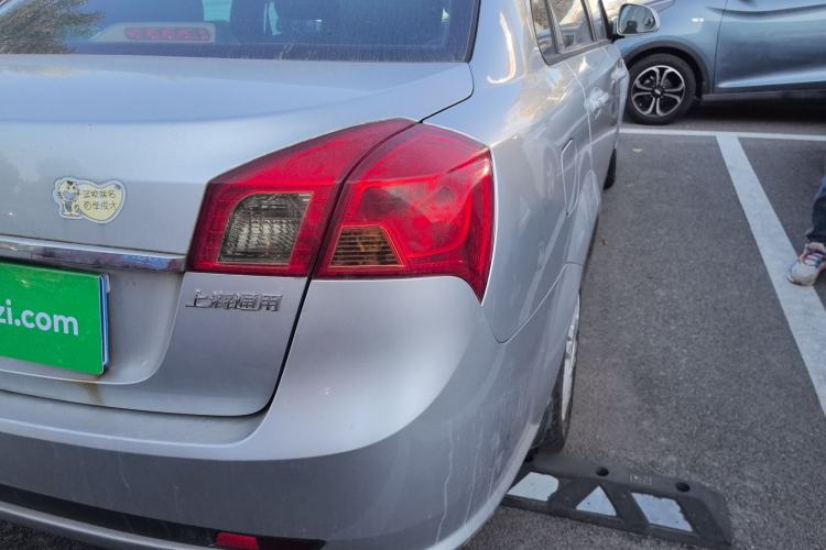 Used Buick Excelle 2013 1.5L Automatic Classic Model
