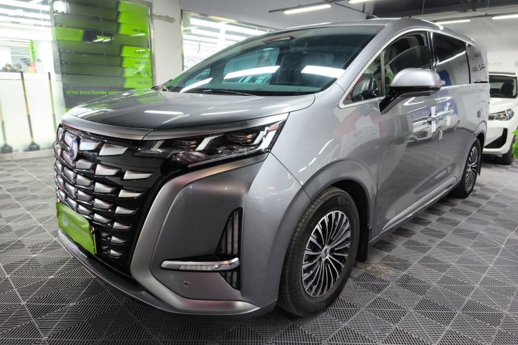 Used Denza D9 2022 DM-i 970 Four-Wheel Drive Prestige Model