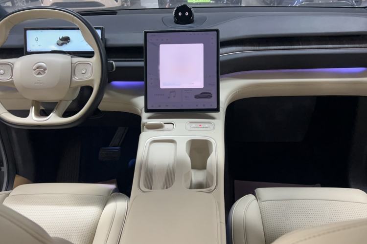 Used Nio ES6 2023 75 kWh
