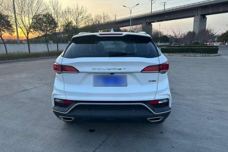 Used Soueast DX7 2020 Xingyue 1.5T DCT Luxury Edition
