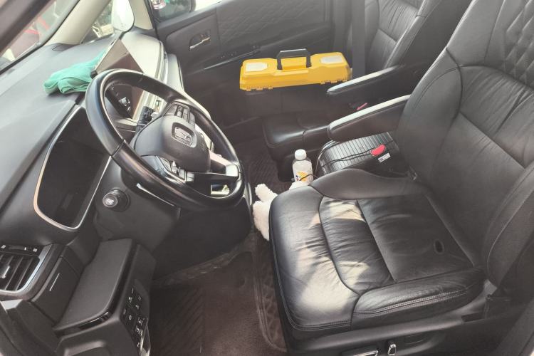 Used Honda Elysion 2022 2.0L eHEV Luxury Edition
