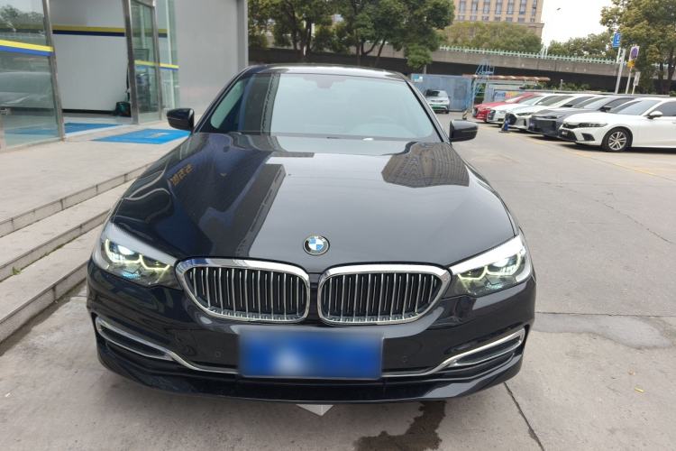 Used BMW 5 Series 2020 525Li Luxury Package