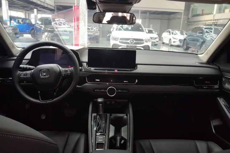 Used Honda Inspire 2023 260TURBO Deluxe Edition
