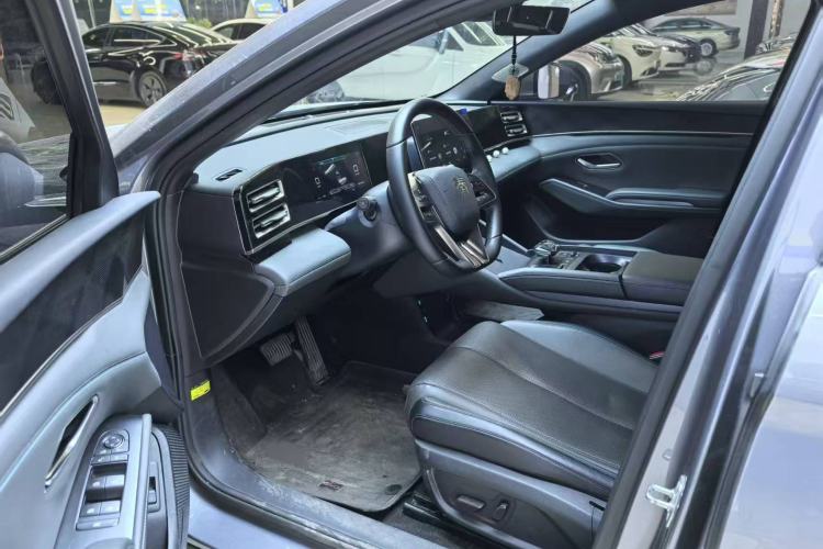 Used BYD Qin L 2024 DM-i 120KM Leading Model
