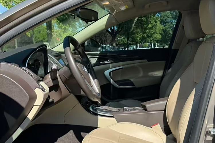 Used Buick Regal 2015 2.0L Elite Fashion Edition
