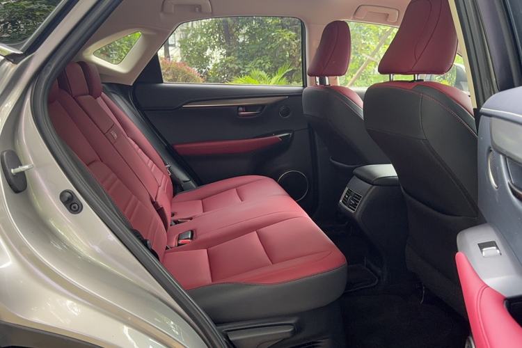 Used Lexus NX 2018 300 Front-Drive Freeline Edition
