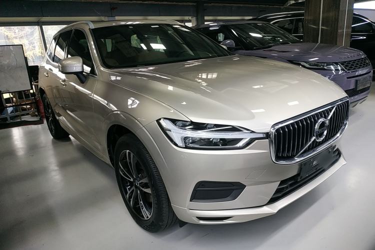 Used Volvo XC60 2019 T5 4x4 Smart Edition China V Standard
