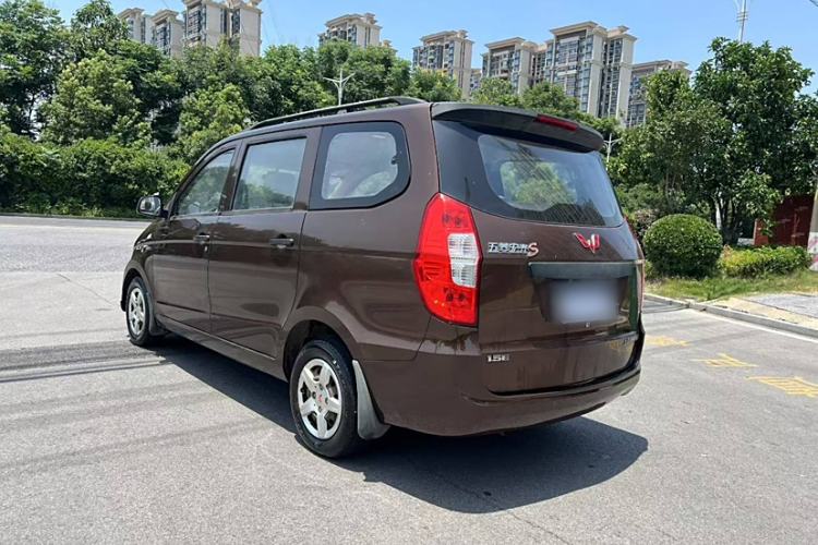 Used Wuling Hongguang 2015 1.5L S Base Model China IV
