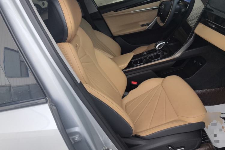 Used Geely Auto FX11 2023 1.5TD DCT Prestige Edition
