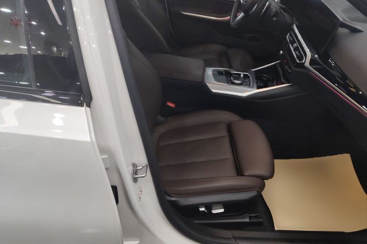 Used BMW 3 Series 2023 330i M Sport Night Edition Package
