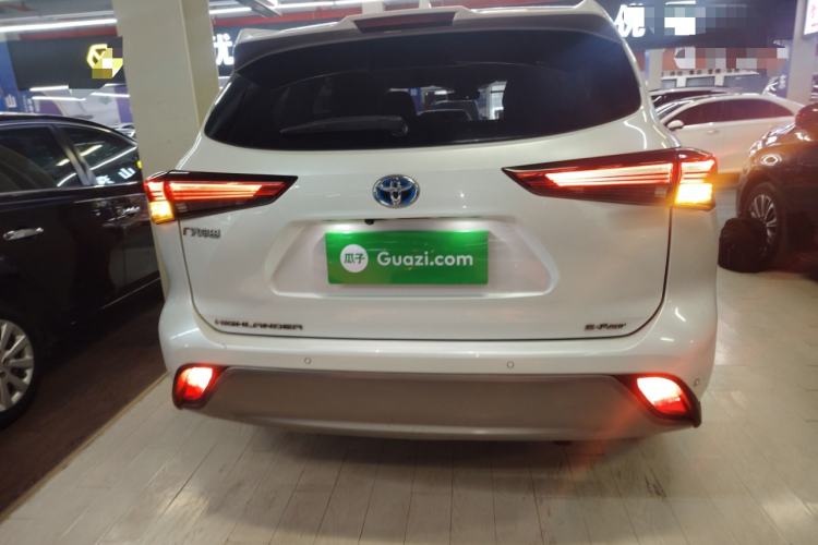 Used Toyota Highlander 2022 Dual-Engine 2.5L Four-Wheel Drive Prestige Version 7 Seats