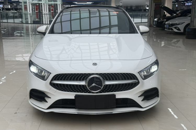 Used Mercedes-Benz A-Class 2020 Restyled A 200 L Sport Sedan Fashion Version
