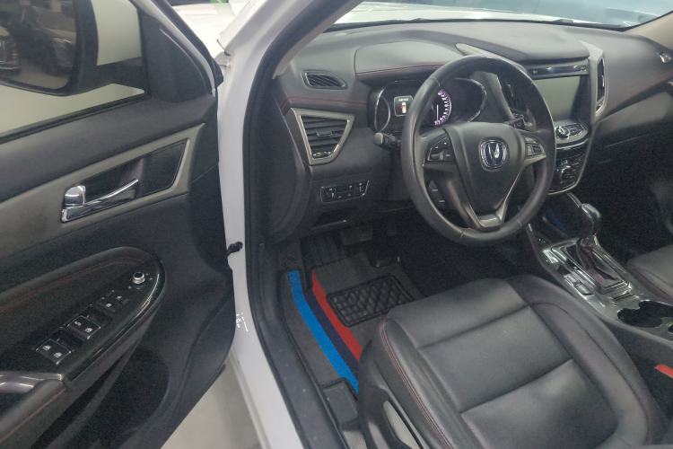 Used Changan CS75 2017 Shangkui Edition 1.5T Automatic Fengxiang Model