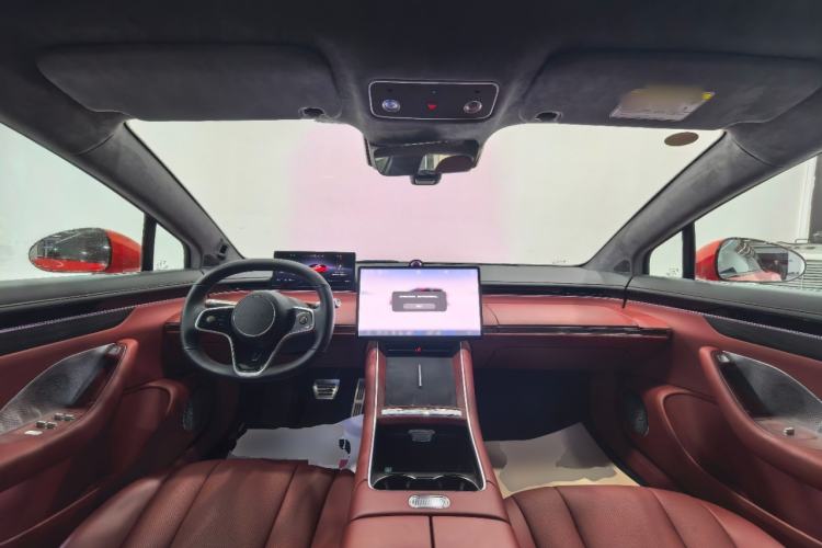 Used Hima Luxeed S7 2025 785 km Ultra