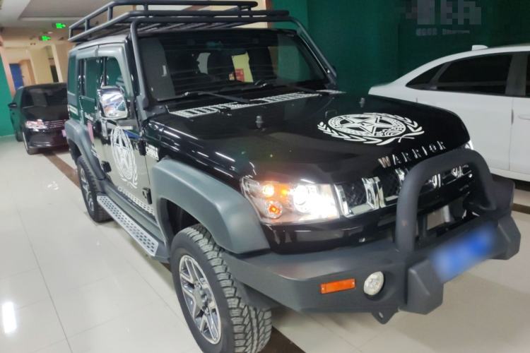 Used Beijing Auto BJ40 2016 40L 2.3T Automatic All-Wheel Drive Premium Edition
