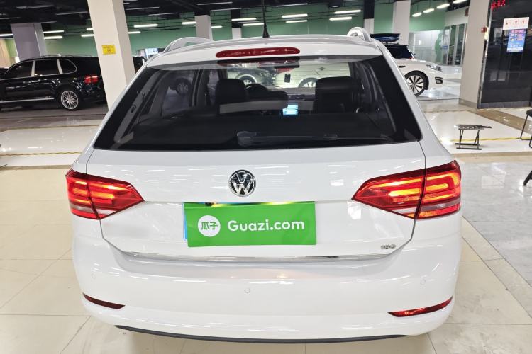 Used Volkswagen Santana 2017 Haval H9 1.6L Automatic Comfort Edition
