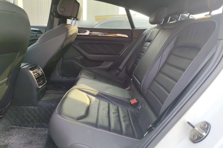 Used Volkswagen FAW-Volkswagen CC 2024 380TSI Striking Edition
