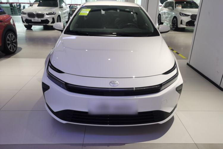 Used Toyota Corolla 2026 Model 1.8L Dual-Engine Pioneer Edition