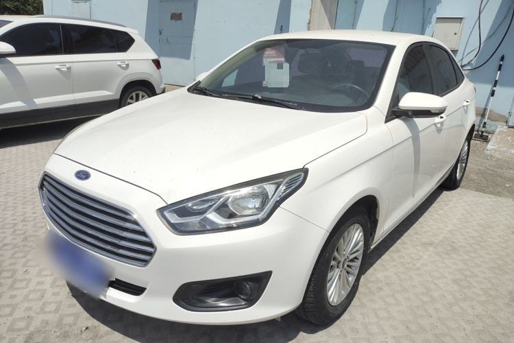 Used Ford Escort 2015 1.5L Manual Comfort Model

